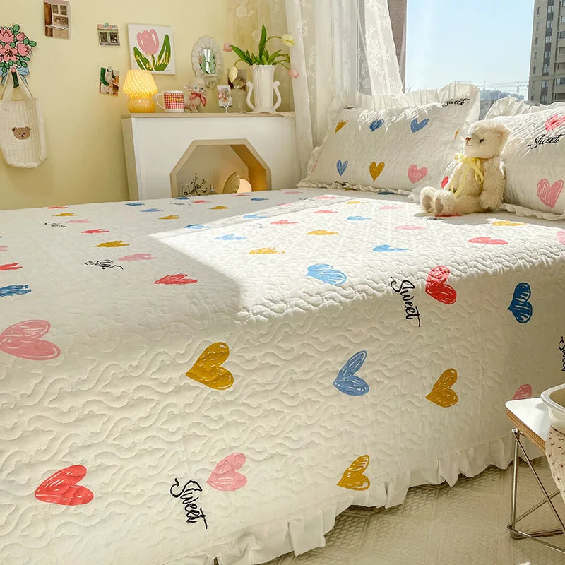 Afralia™ Quilted Ruffles Queen Bedding Set with Pillowcases, 3-Piece Korea Style