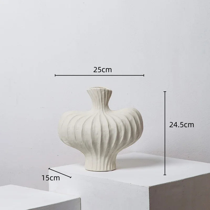 Afralia™ Fringe Heterophore Vase - Handcrafted Porcelain Floral Arrangement Ornament