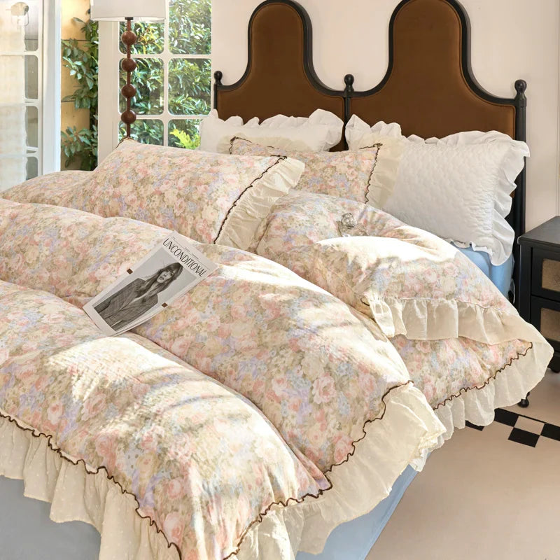 Afralia™ Vintage French Floral Lace Ruffles Bedding Set - 4Pcs