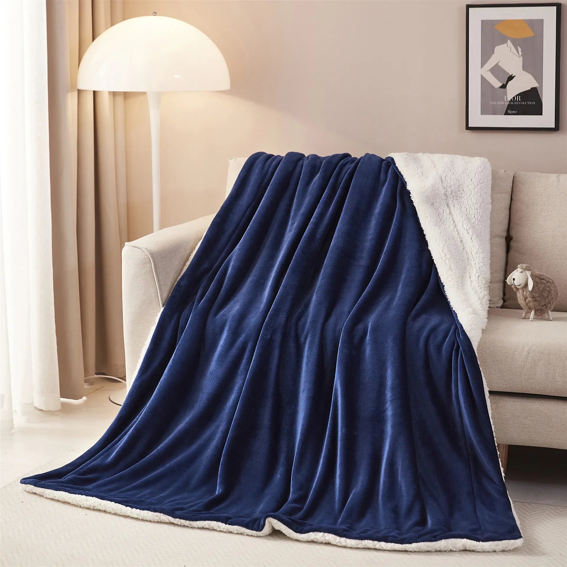 Afralia™ Cozy Sherpa Twin Blanket - Reversible Fleece and Velvet Plush Warm Winter Bed Throw