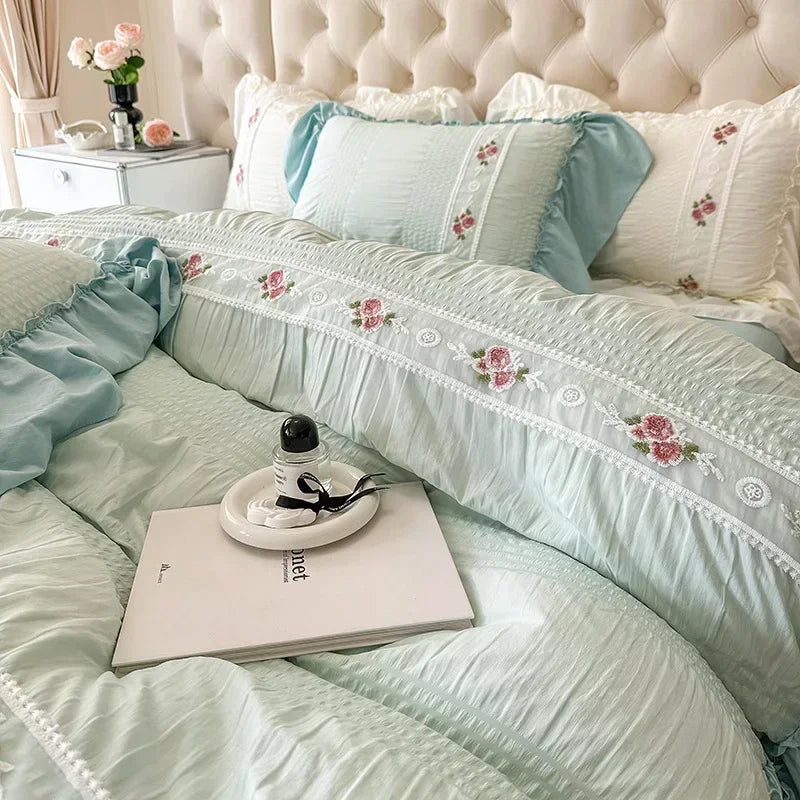 Afralia™ Romantic Lace Bubble Gauze Queen Bedding Set - Elegant Princess Style emb. Duvet Cover Set