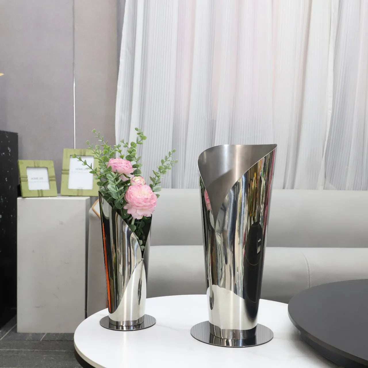 Afralia™ Stainless Steel Mirror Flower Décor for Home Living Dining Room