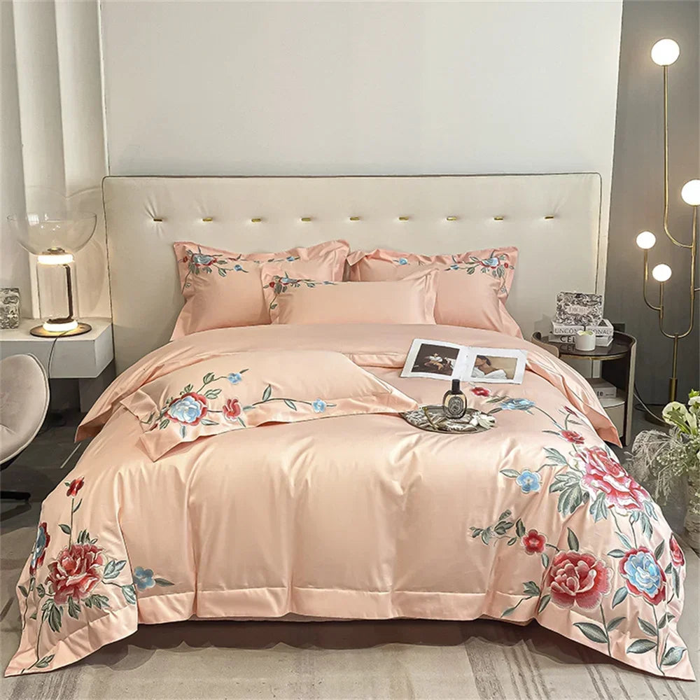 Afralia™ Pink Flowers Bedding Set in Traditional Chinese Style