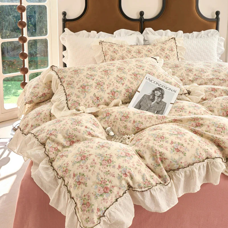Afralia™ Vintage French Floral Lace Ruffles Bedding Set - 4Pcs