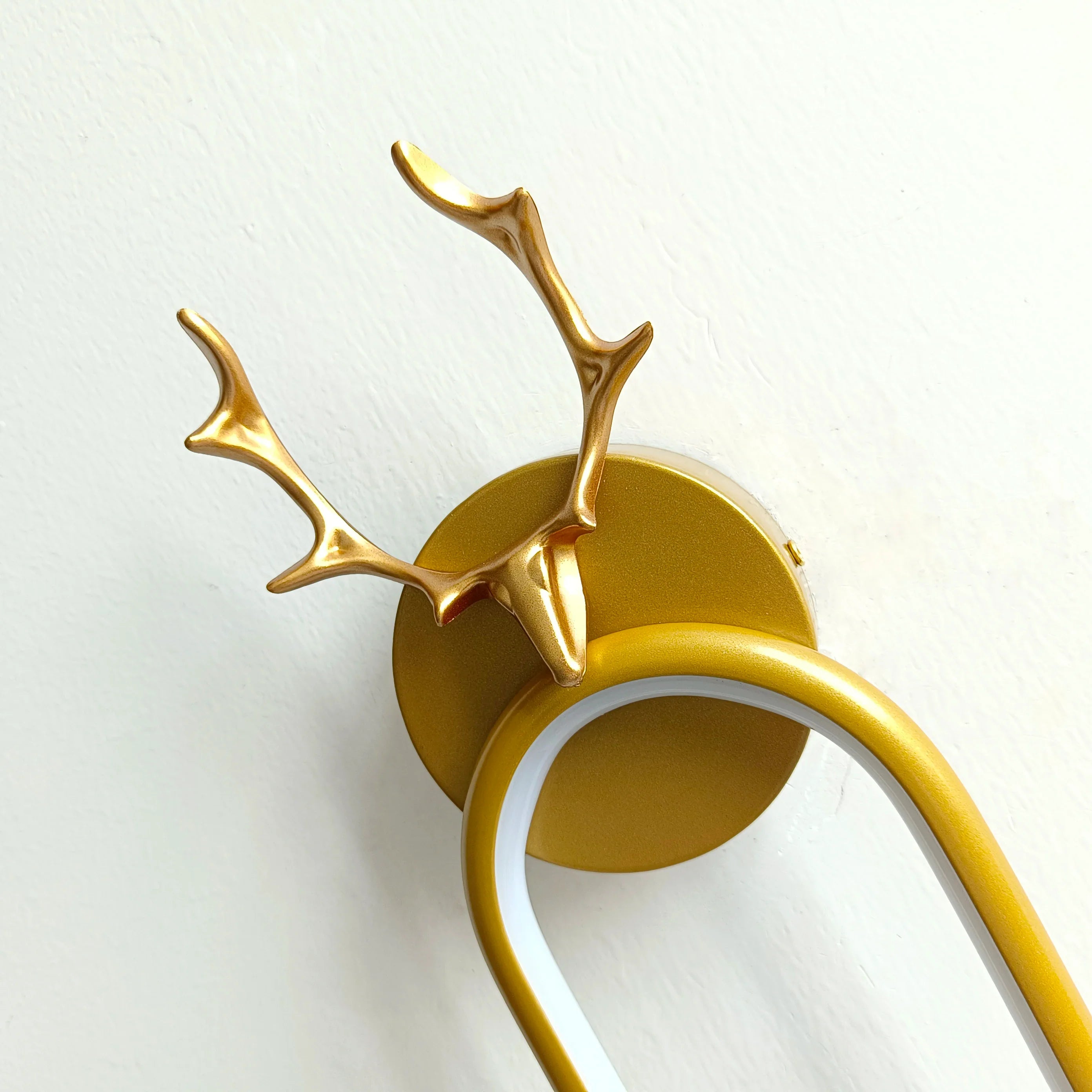 Afralia™ Deer Head Wall Lamp Gold Art Decor Living Room Bedside Light