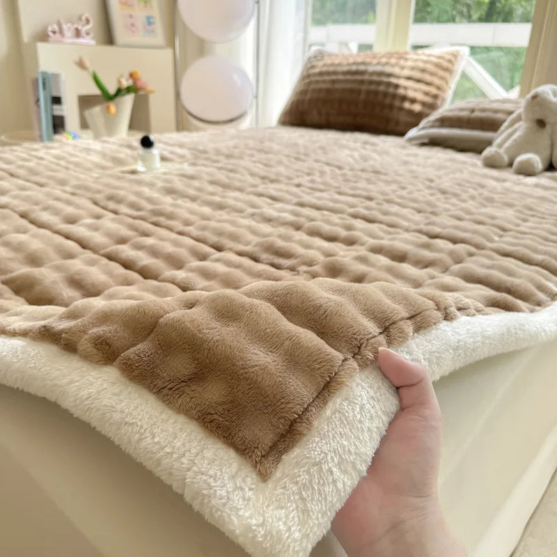 Afralia™ Cozy Faux Rabbit Fur Quilted Mattress: Super Soft Warm Tatami Mat for Home