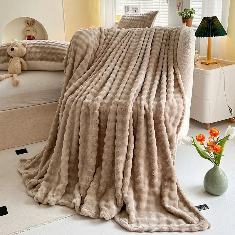 Afralia™ Soft Plush Faux Rabbit Fur Throw Blanket - White Striped Luxury Fluffy Blanket