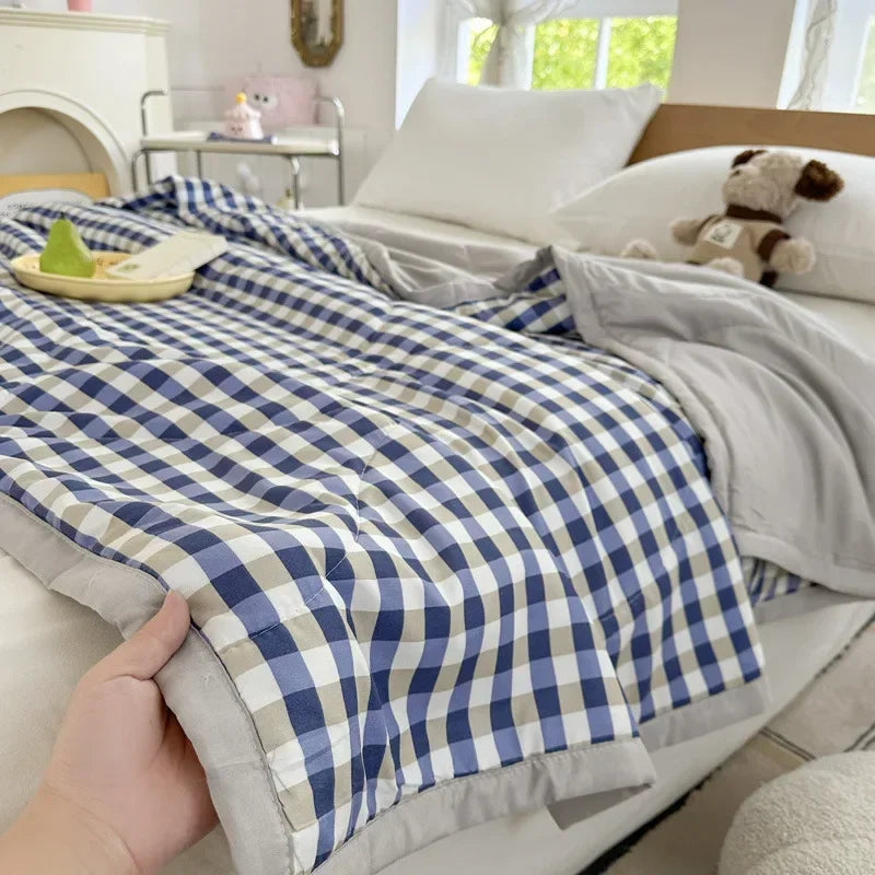 Afralia™ Cartoon Bear Printed Summer Quilt Lightweight Soft Cooling Blanket