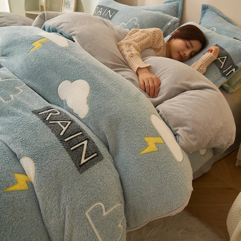 Afralia™ Snowflake Velvet Duvet Cover: Cartoon Jacquard, Soft & Fluffy Bedding for Autumn/Winter