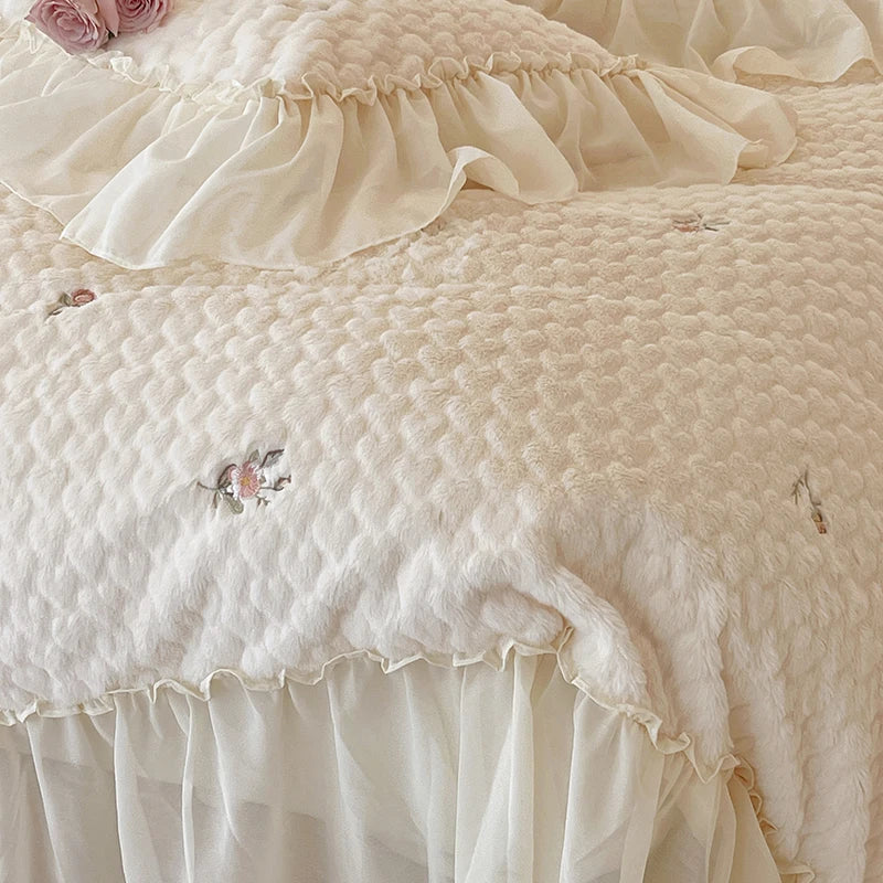 Afralia™ Rose Flower Lace Ruffles Bedding Set with Plush Velvet Fleece Material