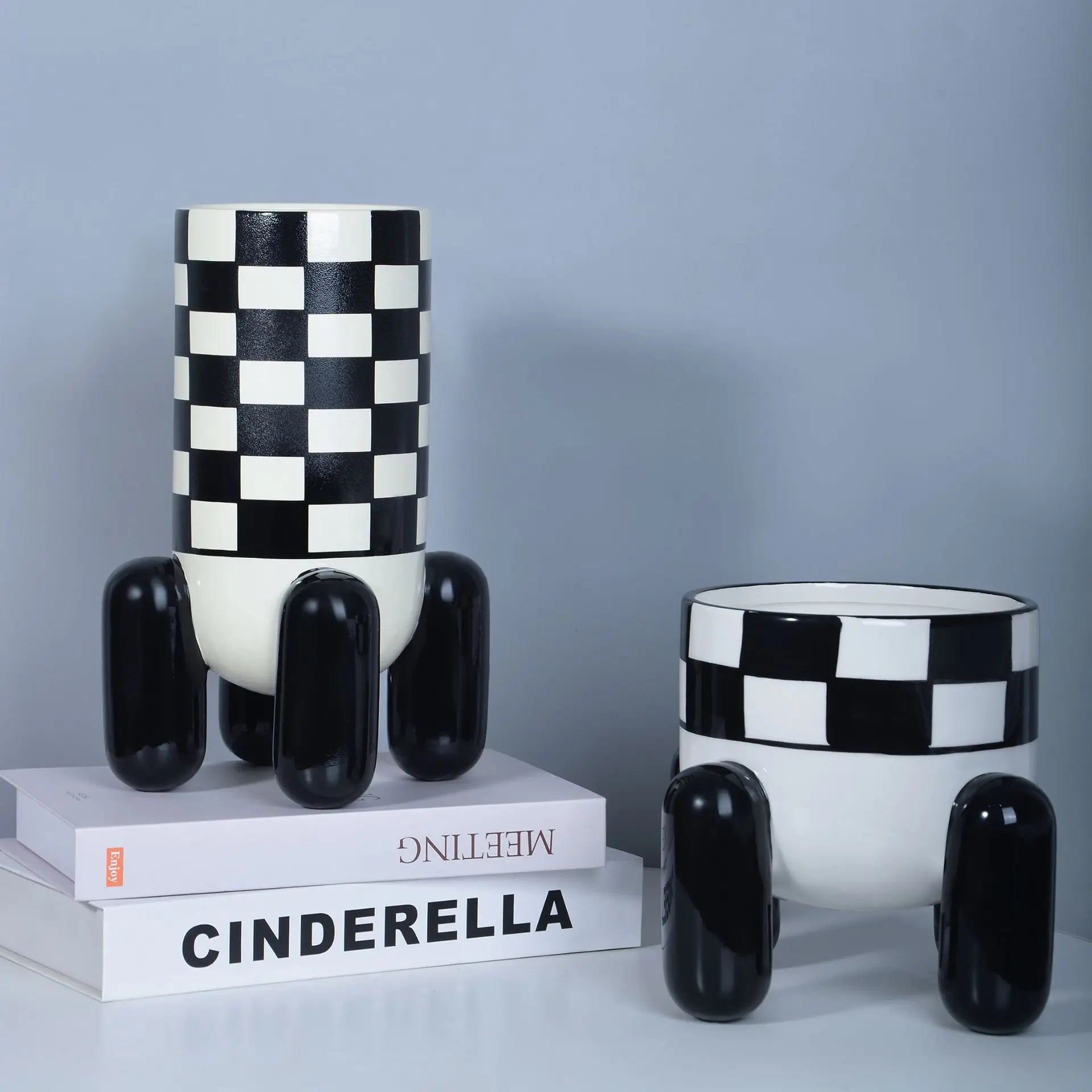 Afralia™ Checkered Ceramic Vase Tall Flowerpot Home Decor Accessory