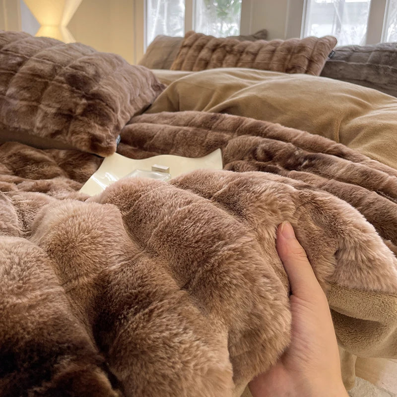 Afralia™ Velvet Fleece Bedding Set: Duvet Cover, Blanket, Sheet, Pillowcases in Caramel Brown Fur