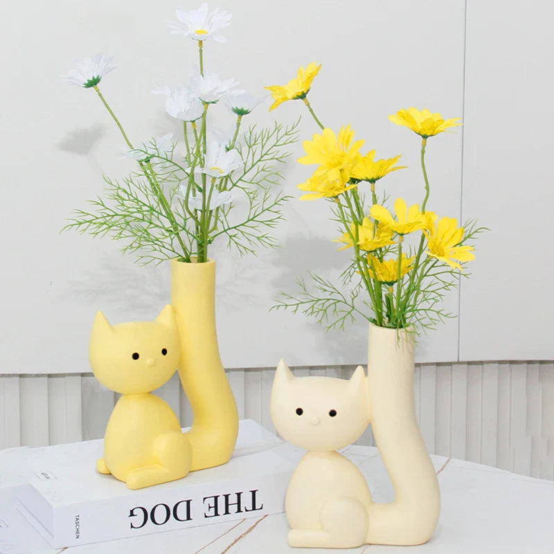 Afralia™ Ceramic Cat Vase Abstract Art for Home Decor and Indoor Living