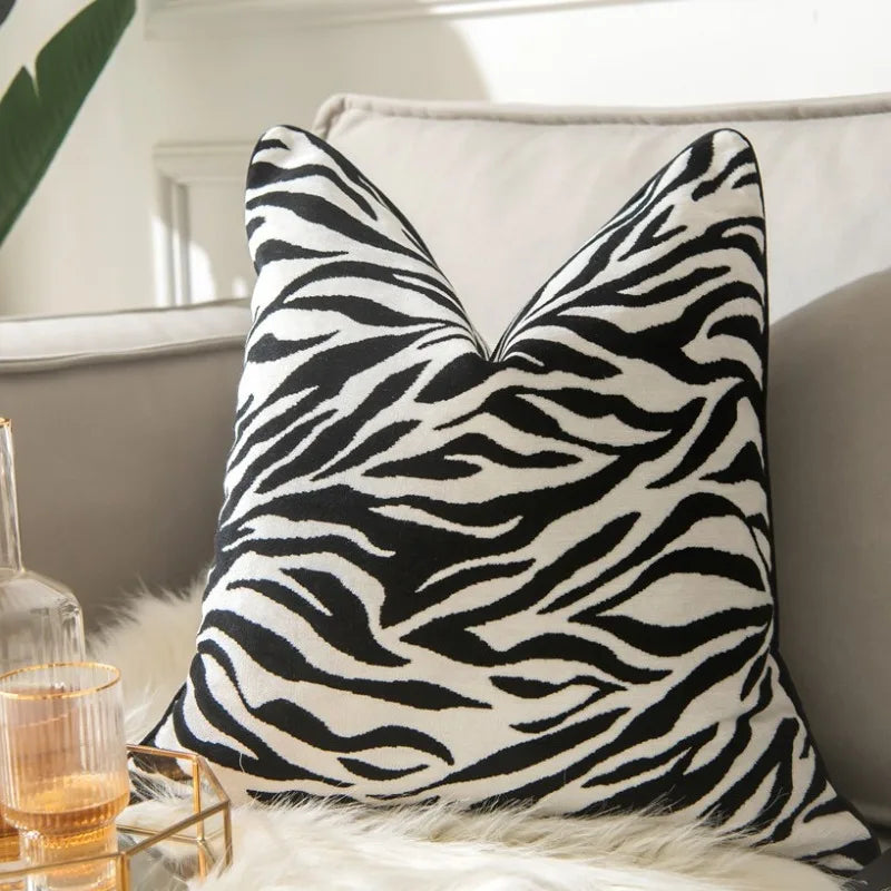 Afralia™ Tiger Pattern Flocked Velvet Cushion Cover - High-End Leopard Design