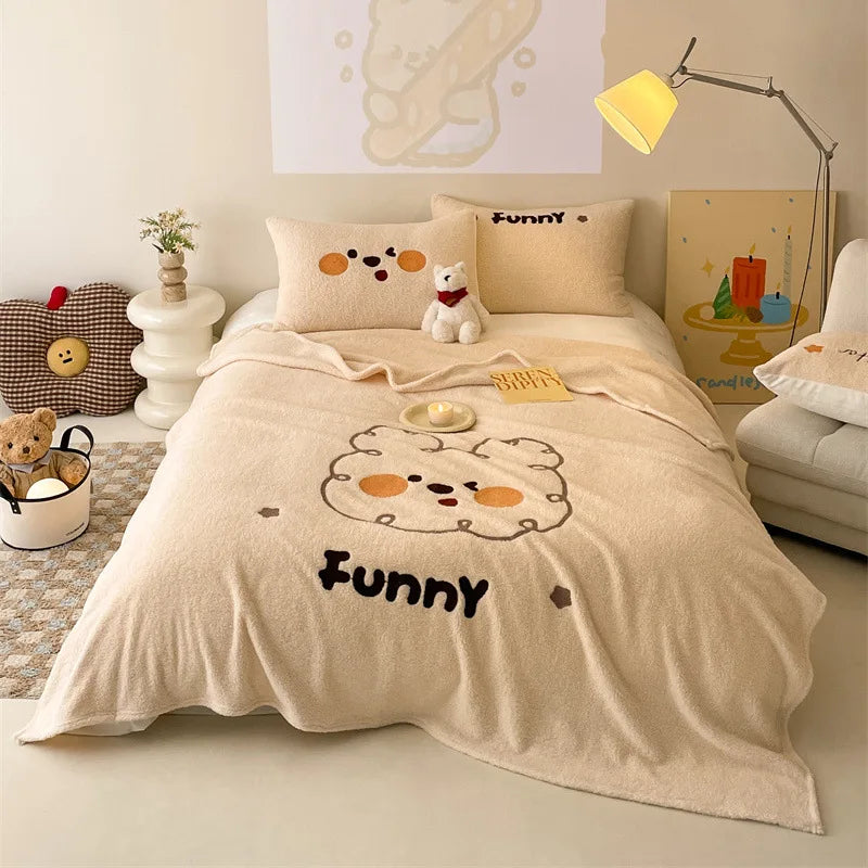 Afralia™ Cozy Teddy Fleece Blanket - Luxury Bedspread for All Seasons