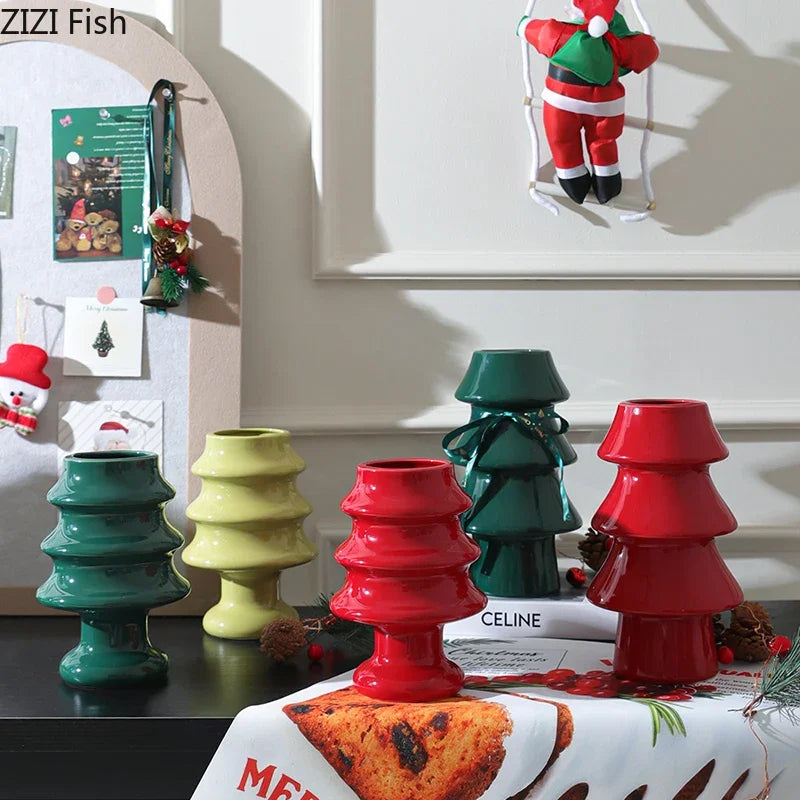 Afralia™ Xmas Tree Ceramic Vase for Table Decoration and Flowers Arrangement