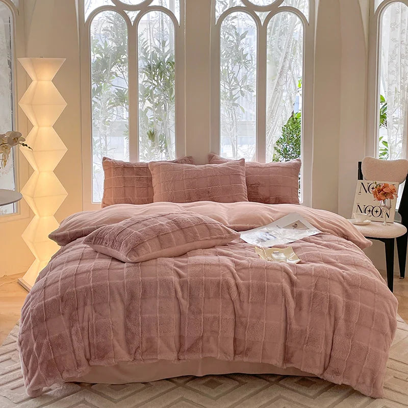 Afralia™ Velvet Fleece Bedding Set: Duvet Cover, Blanket, Sheet, Pillowcases in Caramel Brown Fur