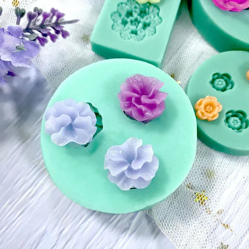 Afralia™ Mini Flower Silicone Mold for Chocolate, Pudding, Cookies - Baking Kitchen Tools