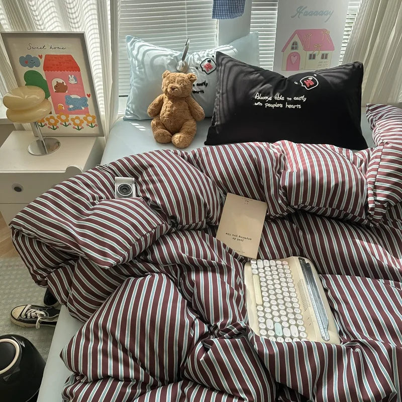 Afralia™ Luxury Striped Grid Bedding Set - Soft, Breathable, All-Season Quilt Cover Set