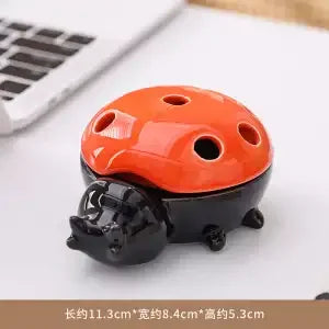 Afralia™ Seven Star Ladybug Ashtray: Cartoon Animal Ceramic Car Decor Gift