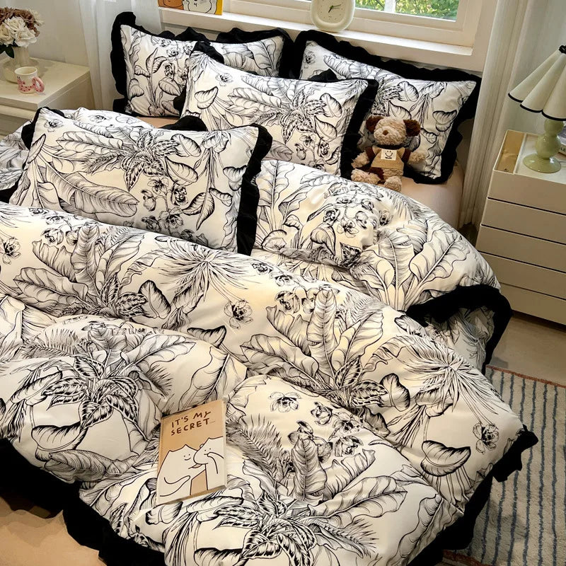 Afralia™ Korean Black White Hepburn Style Bedding Set with Lace Fitted Sheet Set