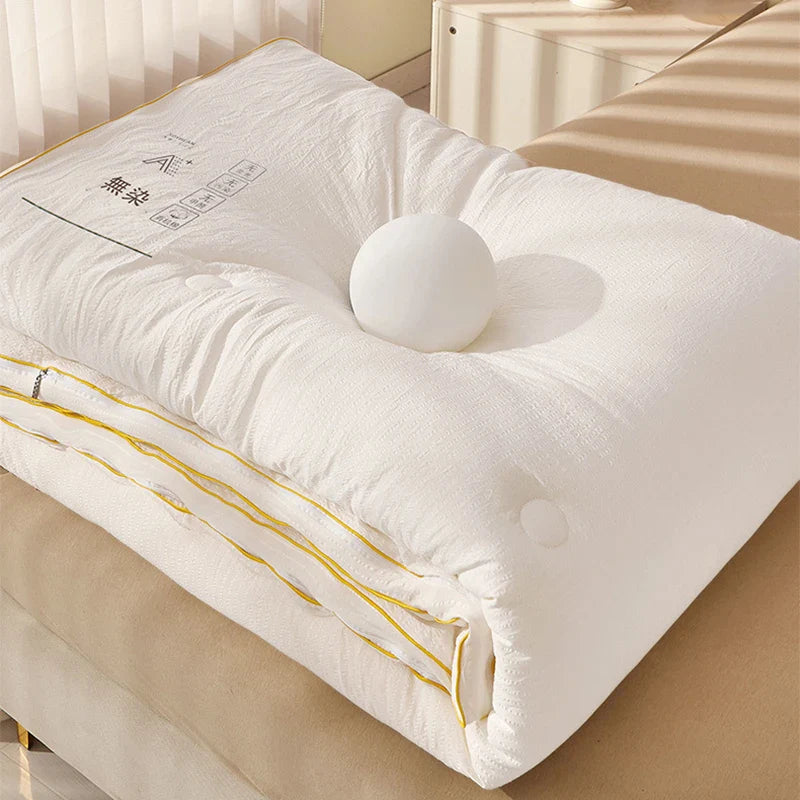 Afralia™ Cozy Soy Fiber Quilt: Soft, Warm, and Skin-friendly Bedding Solution