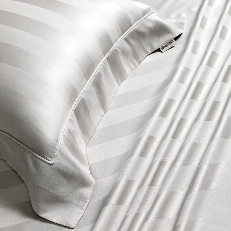 Afralia™ Silky Satin Jacquard Egyptian Cotton Bedding Set incl. Duvet, Sheet, Fitted Sheet & Pillowcases
