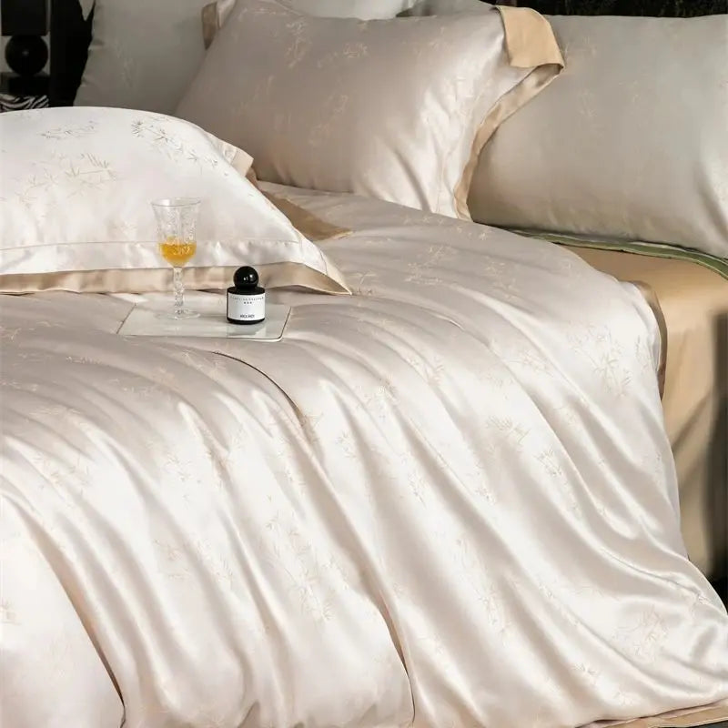 Afralia™ Luxe Eucalyptus Bedding Set in Black/Gold - Silky Soft & Skin-friendly