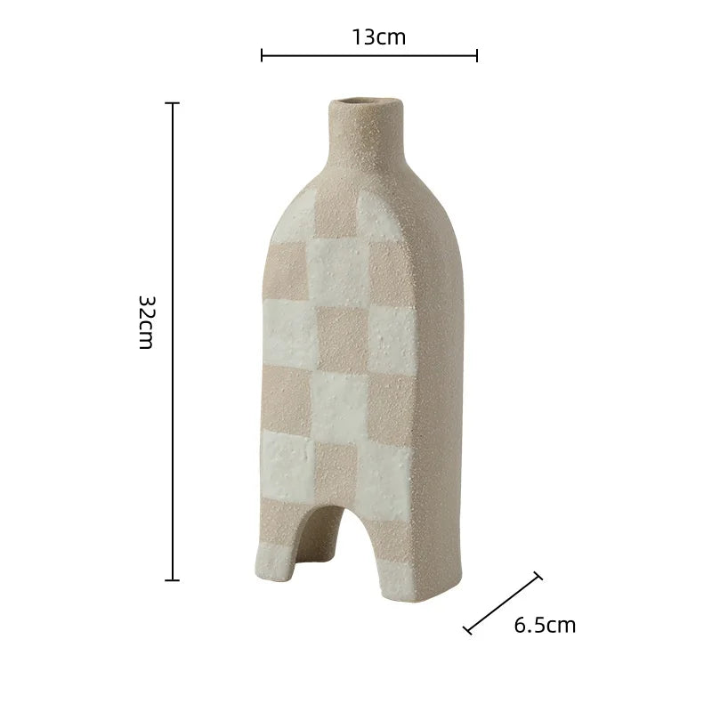 Afralia™ Geometric Check Ceramic Vase for Stylish Flower Arrangements