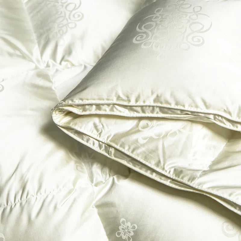 Afralia™ Luxe Goose/Duck Down Quilt: Fluffy Cozy Warmth, Queen King Size