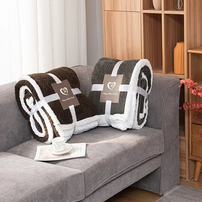 Afralia™ Pineapple Grid Plush Double-Layer Blanket for Cozy Winter Nights