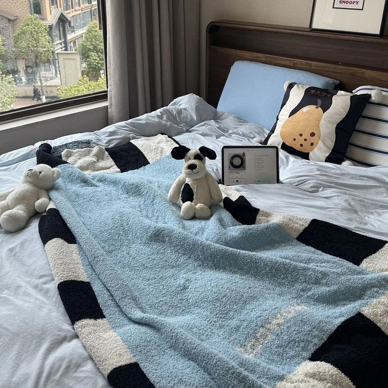 Afralia™ Cozy Skin-Friendly Flannel Sofa Blanket for All SeasonssetCellValue.