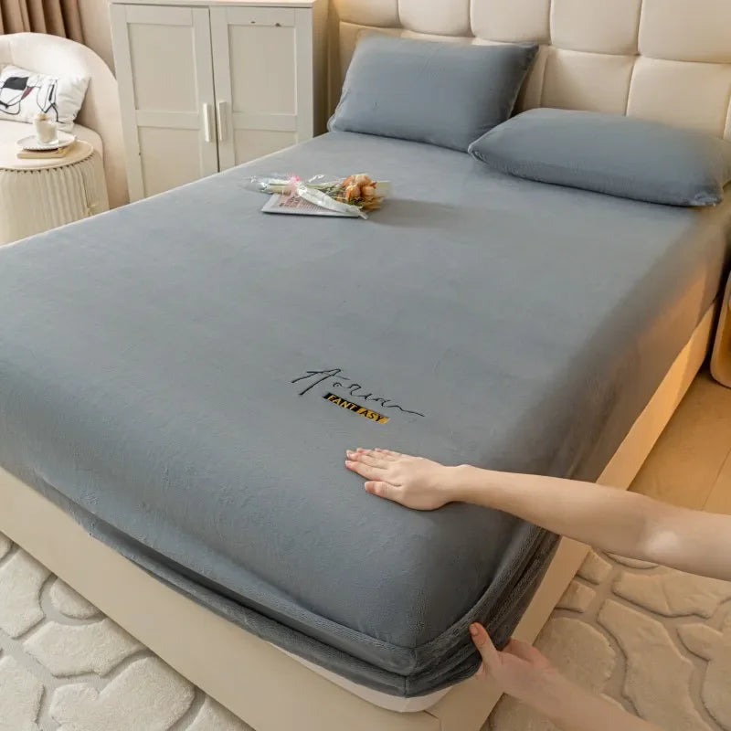 Afralia™ Cozy Velvet Fitted Sheet: Thick Warm Bed Cover for Bedroom Living Room