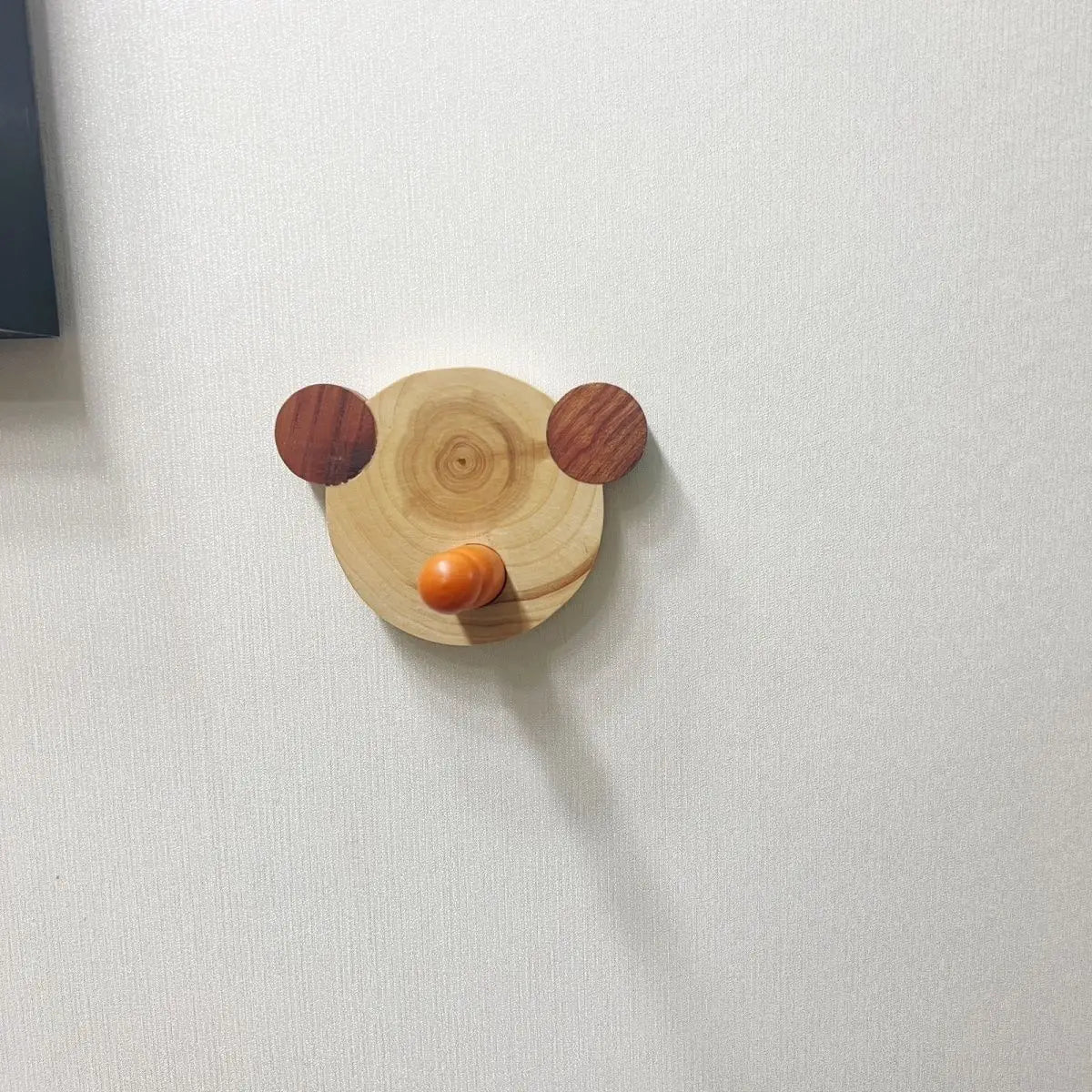 Afralia™ Wooden Wall Hanging Clothes Hook Set for Stylish Entryway and Foyer Organization