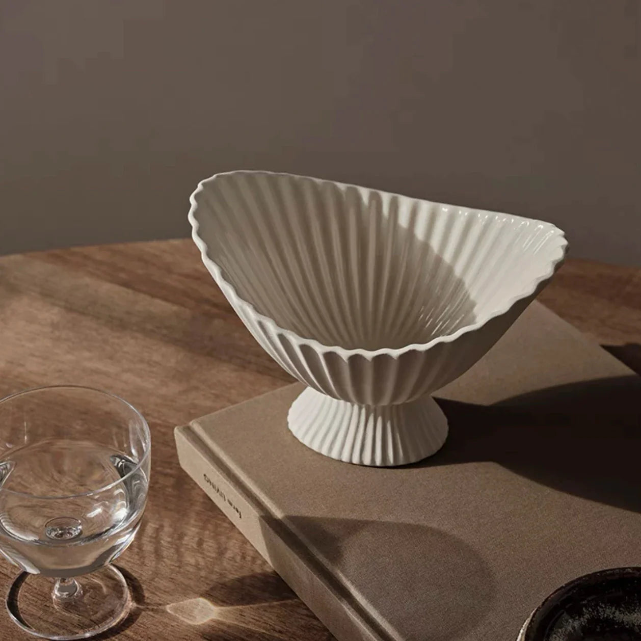 Afralia™ Ceramic Fruit Basket: White Tray Table Decoration for Stylish Living Room