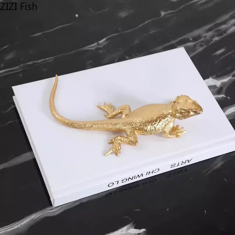 Afralia™ Golden Lizard Sculpture: Modern Metal Desk Ornament & Room Decor Artwork