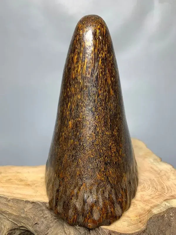 Afralia™ Ox Horn Statue Sculpture - Handcrafted Natural Ox Horn Sculpture