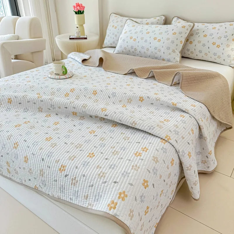 Afralia™ Rural Floral Print Reversible Quilted Bedspread for All Seasons