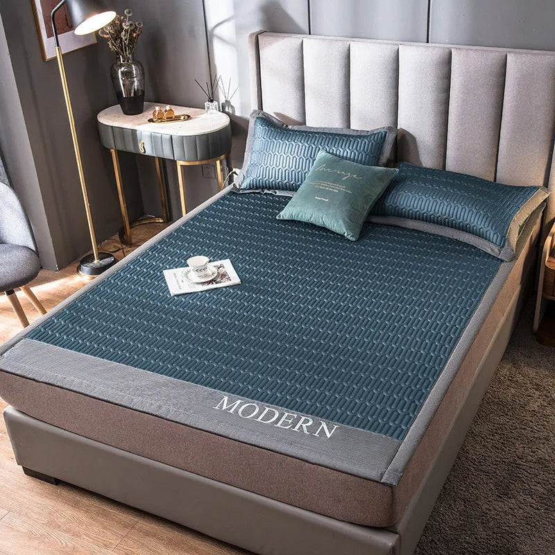 Afralia™ Cooling Latex Bed Mat | Summer Cool Feel | Thicker & Foldable Queen Mat