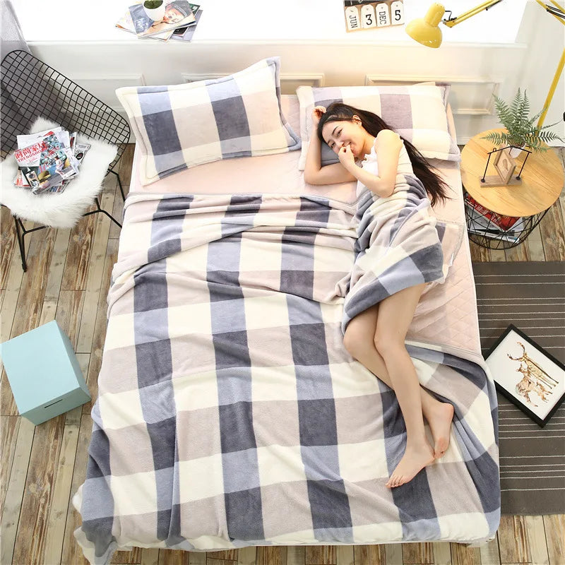 Afralia™ Floral Printed Flannel Blanket for Beds Single/Queen/King Size