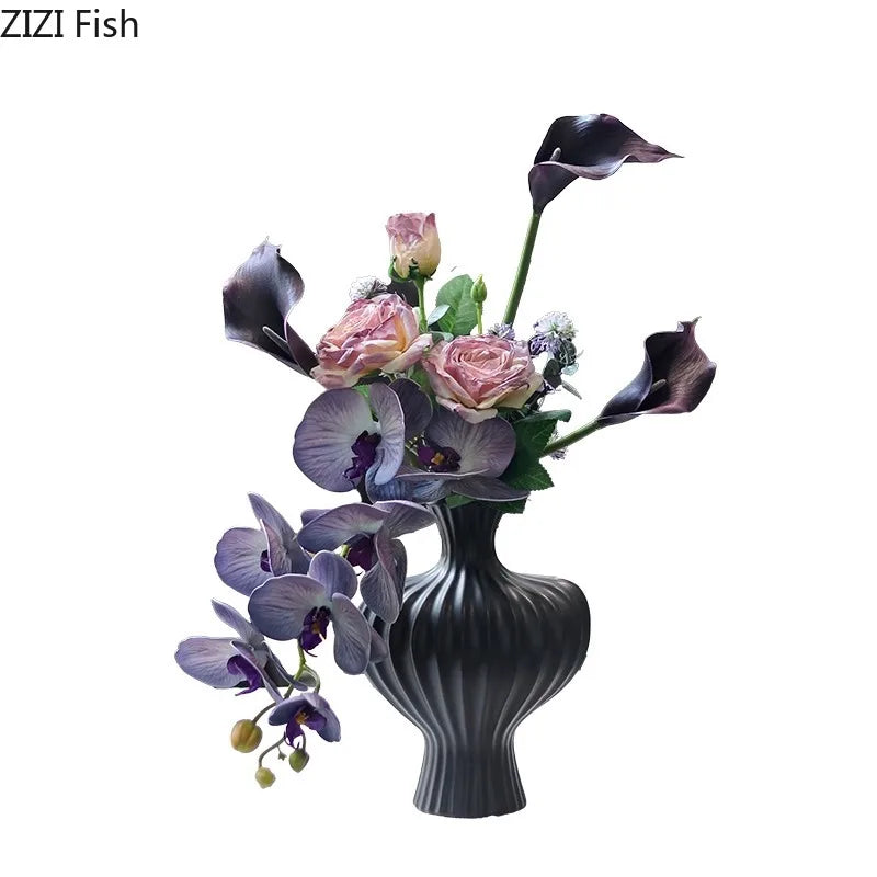 Afralia™ Heart Ceramic Vase for Table Flowers Arrangement and Room Aesthetic Decor