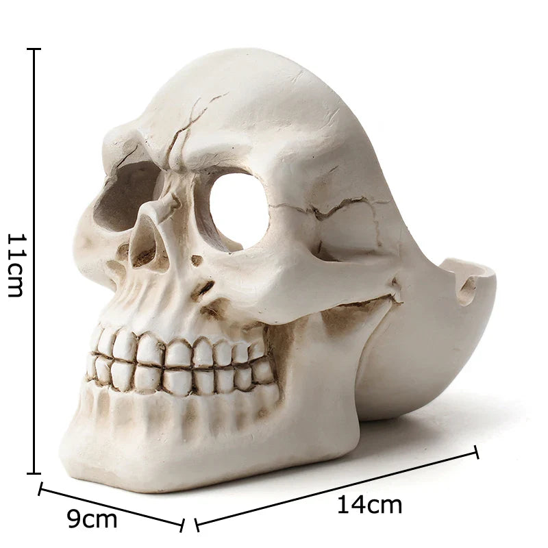 Afralia™ Creative Skull Ashtray - Halloween Decor & Smoking Accessory, Portable & Windproof Resin Craft Gift