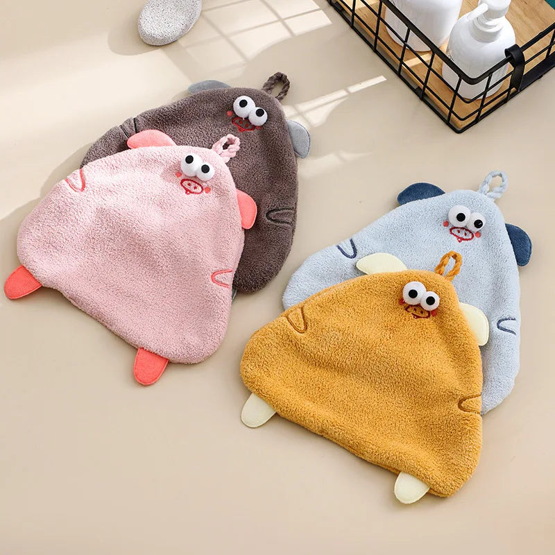 Afralia™ Cartoon Pig Hand Towel Set
