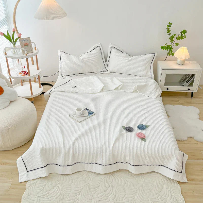 Afralia™ Princess Bubble Yarn Quilted Comforter Set - Elegant Handmade Flowers, Skin-friendly Blanket