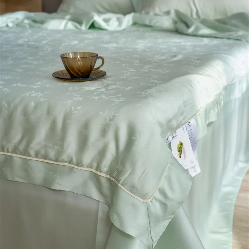 Afralia™ Luxury Mulberry Silk Cooling Blanket or Lyocell Summer Quilt Queen Duvet