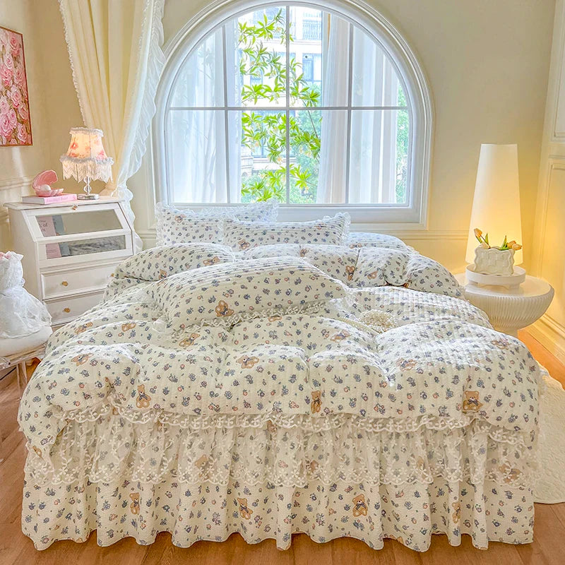 Afralia™ French Lace Ruffles Seersucker Bed Set: 4Pcs Princess Bedding Quilt Cover