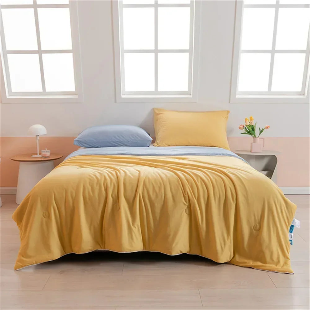 Afralia™ Lightweight Cool Quilt Summer Throws in Solid Colors Twin Queen Size