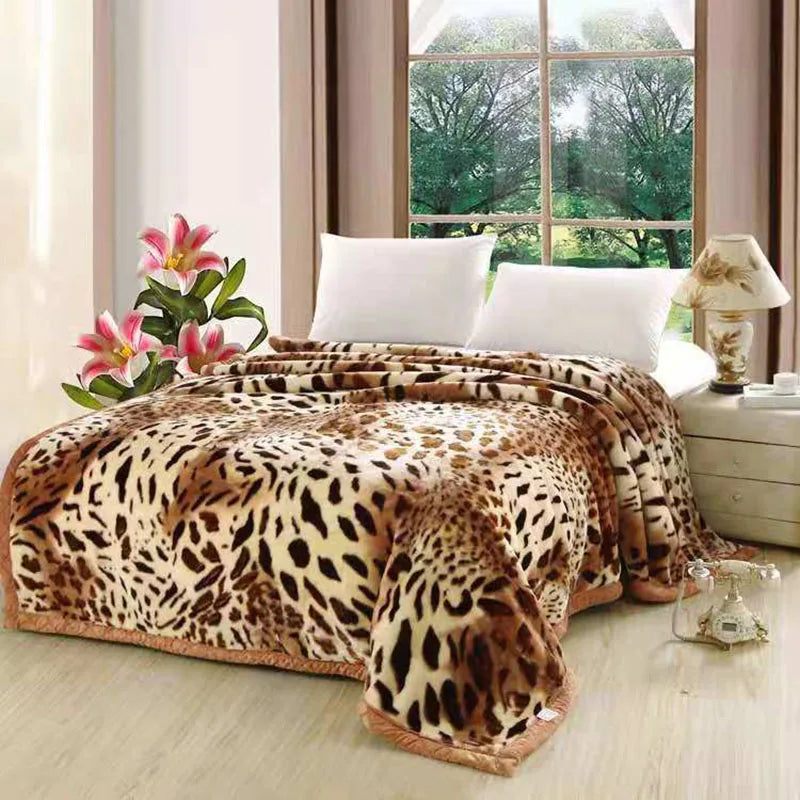 Afralia™ Double Layered Raschel Blanket Vintage Flannel 150X200Cm Size Bed Cover