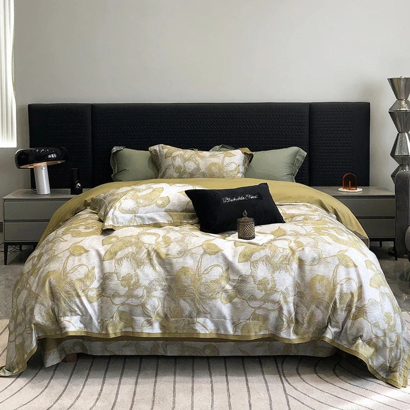 Afralia™ Vintage Rose Print Bedding Set: Duvet, Bed Sheet, Pillowcases