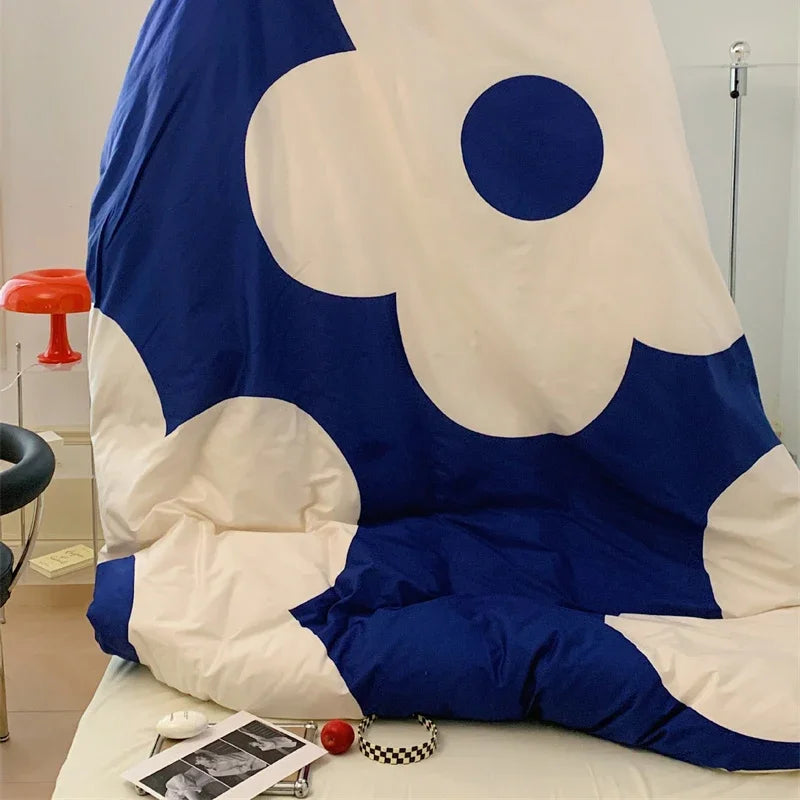 Afralia™ Large Flowers Print Cotton Satin Full Size Comforter Bedding Set